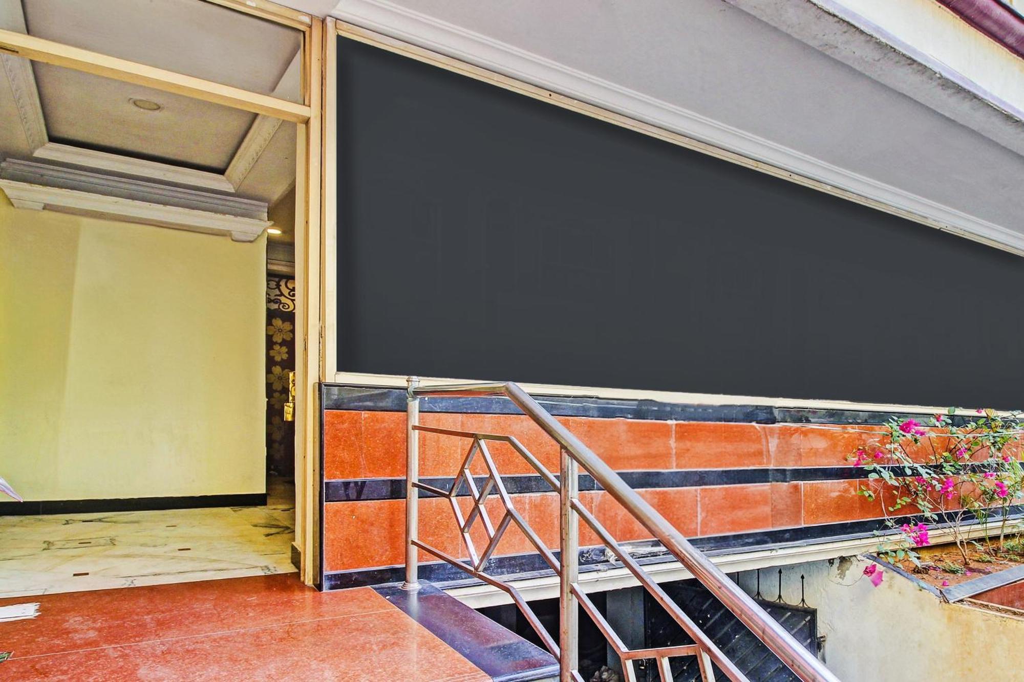 Hotel O Ruma Near Nampally Railway Station Hyderabad Bagian luar foto